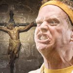 Detienen en España a hombre que escupió la imagen de Cristo en una iglesia