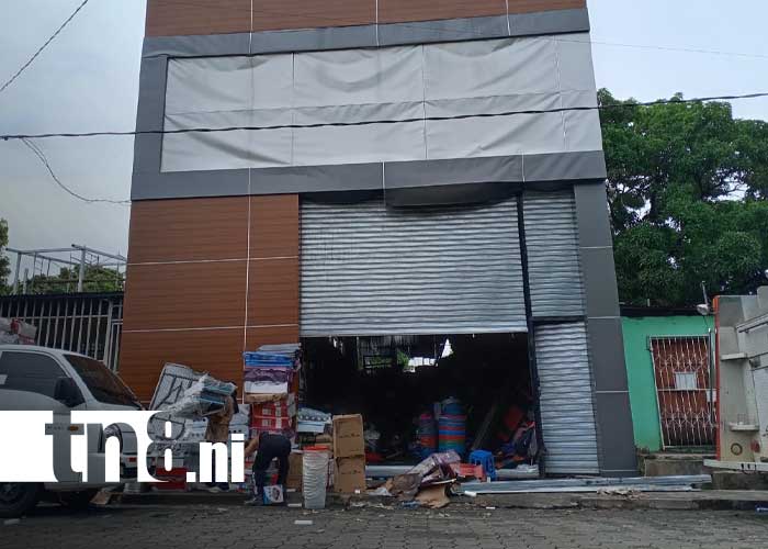 Foto: Grandes pérdidas por incendio en bodega del barrio Costa Rica, Managua / TN8