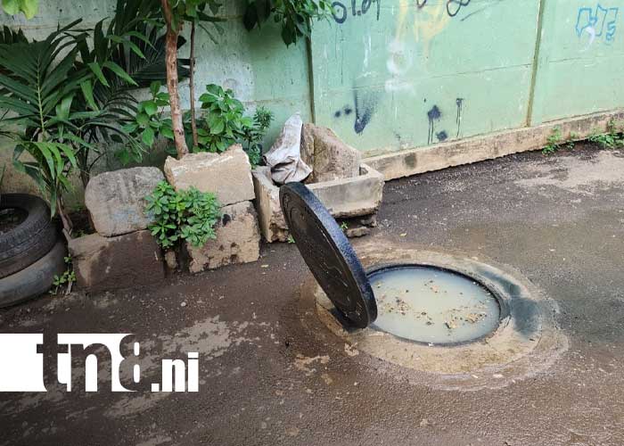Foto: Manjol reparado en barrio Pedro Betancourt, Managua / TN8