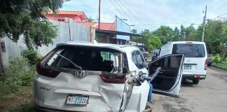 Foto: Accidente con microbús de Managua deja a mujer con lesiones / TN8