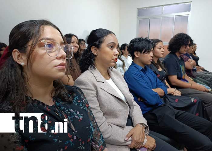 Foto: Conferencia en la UNICA sobre la Insurrección Popular del FSLN en Nicaragua