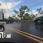 Fuerte choque en la Cuesta El Plomo: Camiones involucrados en el accidente Foto: Accidente de tránsito en la Cuesta El Plomo / TN8