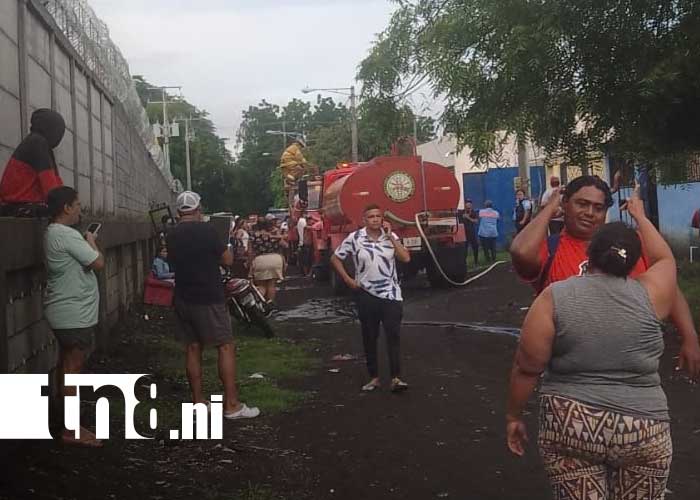 Foto: Incendio en una vivienda de Ciudad Belén, Managua / TN8