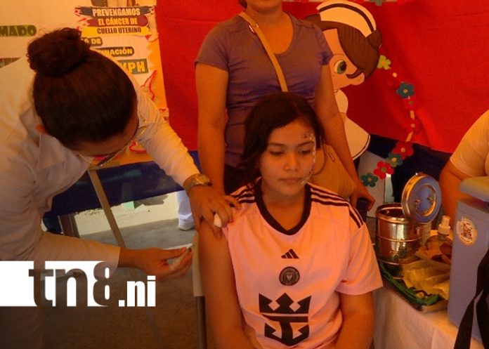 Foto: ¡Vacúnate contra el VPH! es un acto de amor y responsabilidad /TN8 Foto: ¡Vacúnate contra el VPH! es un acto de amor y responsabilidad /TN8