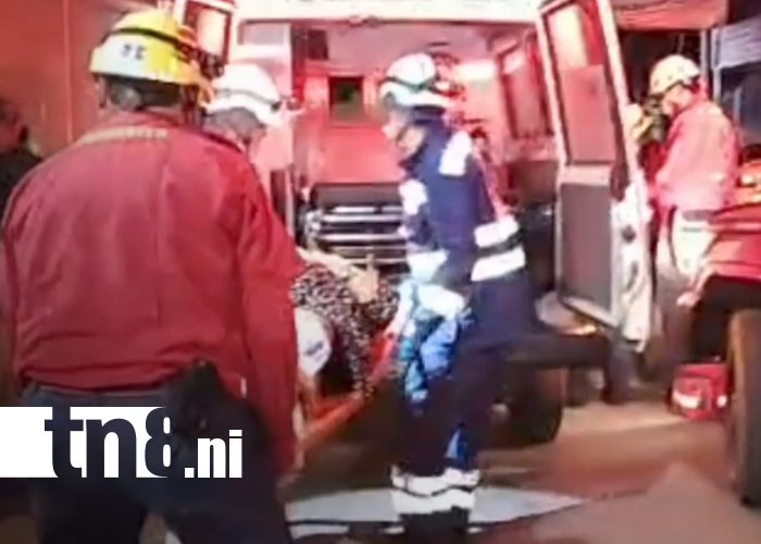 Foto: Accidente en Jinotepe deja tres personas lesionadas tras impactar camioneta contra pared/TN8
