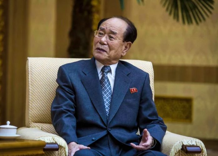 Foto: Condolencias a la familia de Kim Yong-nam / Cortesía