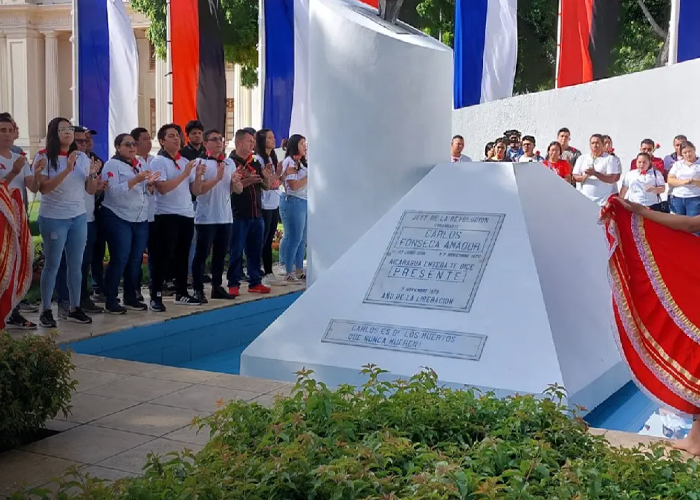 Foto: Nicaragua celebra a Carlos Fonseca /cortesía