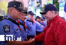 Ministerio del Interior conmemora 46 aniversario y honra legado de Carlos Fonseca Amador Foto: Comandante Daniel Ortega: "Carlos, estás aquí con nosotros y seguís conduciendo esta lucha"/TN8