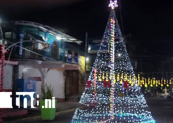 Foto: ¡En la Isla de Ometepe ya se vive y se respira la Navidad, con las luces navideñas!/TN8