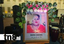 Homenajean a Marina Cárdenas “La Gordita de Oro” en su 11 aniversario de fallecida Foto: Homenajean a Marina Cárdenas “La Gordita de Oro” en su 11 aniversario de fallecida/TN8