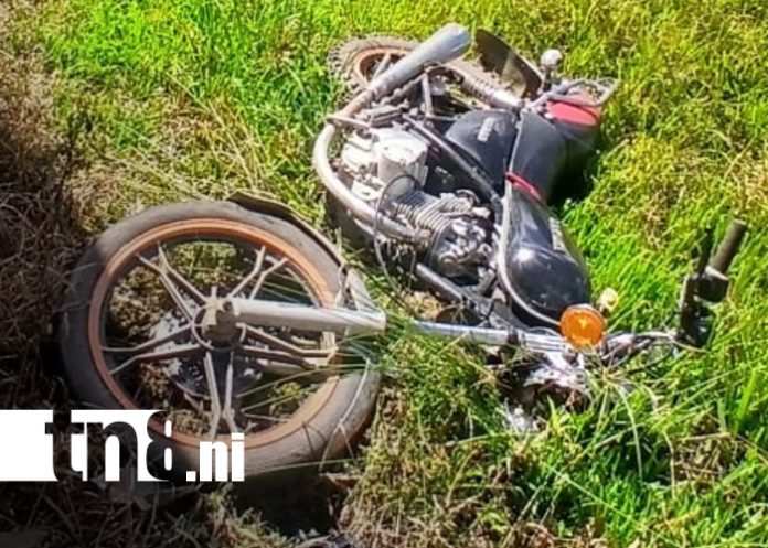 Foto: Motociclista sobrevive a brutal accidente en Jalapa tras perder el control por ingerir licor/TN8