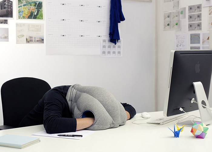Foto: ¿Te duermes en la oficina? Descubre cómo mantener tu energía todo el día / Cortesía