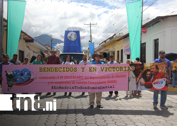 Foto: Madriz brilla en su aniversario con el pastel más grande y desfiles coloridos/TN8
