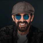 Juan Luis Guerra es declarado Patrimonio Musical y Poético de la República Dominicana Foto: Juan Luis Guerra recibe honores culturales otorgados por la nación/ Cortesía