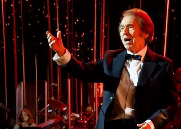 Foto: Raphael en los Latin Grammys 2025 /cortesía Foto: Raphael en los Latin Grammys 2025 /cortesía