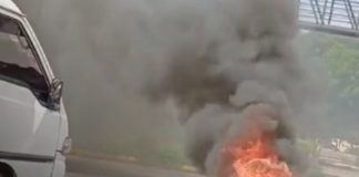 Foto: Accidente en Managua deja motocicleta en llamas /TN8