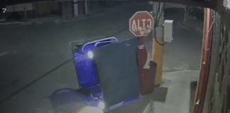 Foto: Moto-triciclo se vuelca en el barrio San Sebastián, en Managua, por exceso de velocidad/TN8