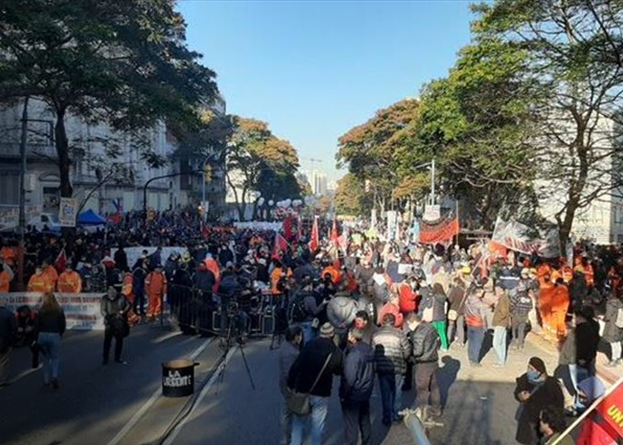 Foto: Paro nocional en Uruguay /cortesía 