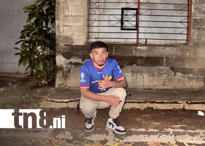 Foto: Justicia y memoria: hermana de víctima en Villa Venezuela rompe el silencio/TN8