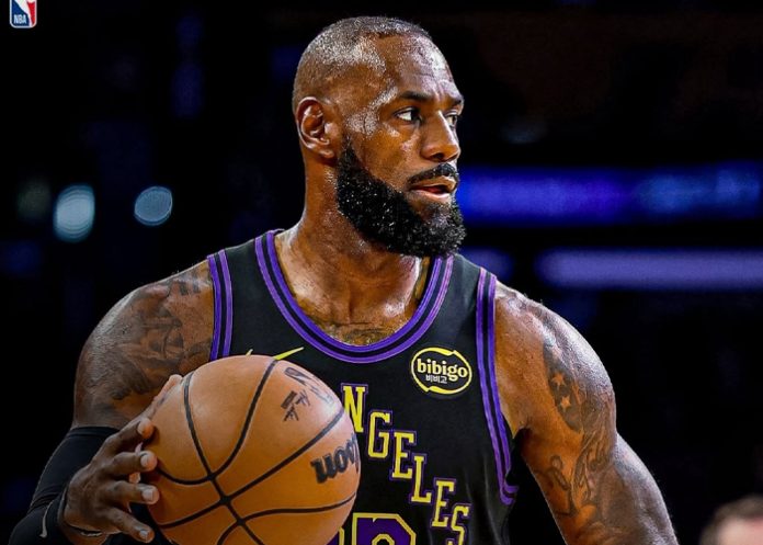 Foto: LeBron y Doncic brillan en noche histórica para los Lakers/Cortesía