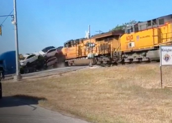 Foto: Impactante choque en Schertz, Texas /cortesía