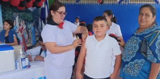 Foto: Avanza campaña nacional de vacunación contra el Virus del Papiloma Humano / Cortesía
