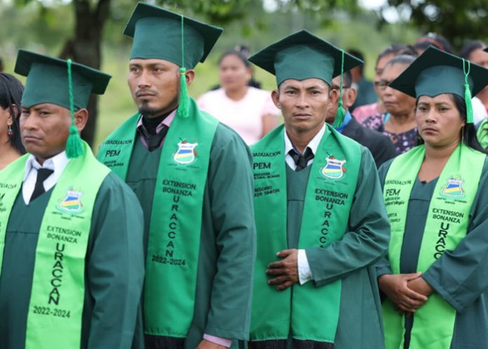 Foto: Más de 980 nuevos profesionales se gradúan en universidades públicas de Nicaragua/Cortesía