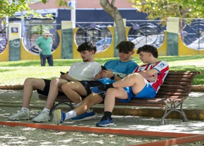 Foto: Malasia toma medidas contra el ciberacoso /Cortesía