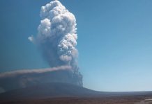Histórica erupción del volcán Hayli Gubbi en Etiopía Foto: Histórica erupción en Etiopía /cortesía