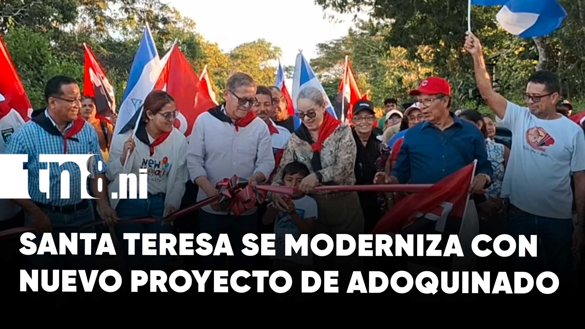 ¡Adiós al lodo! Inauguran importante proyecto de adoquinado en Santa ...