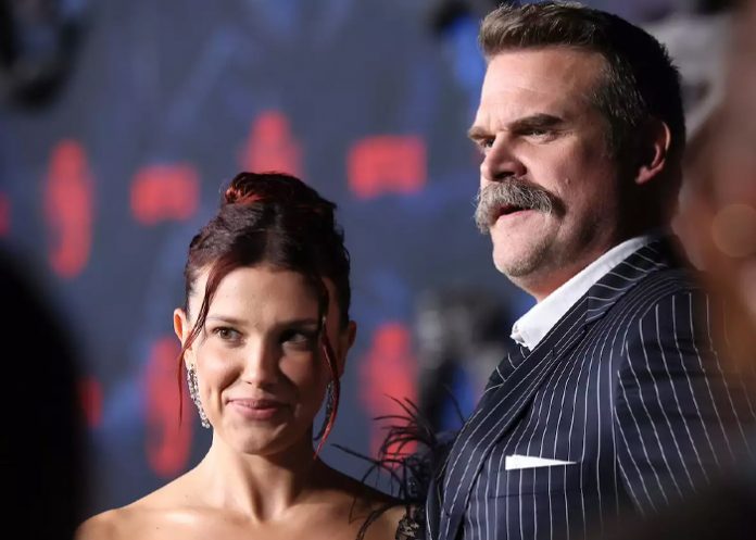 Foto: Millie Bobby Brown y David Harbour /cortesía