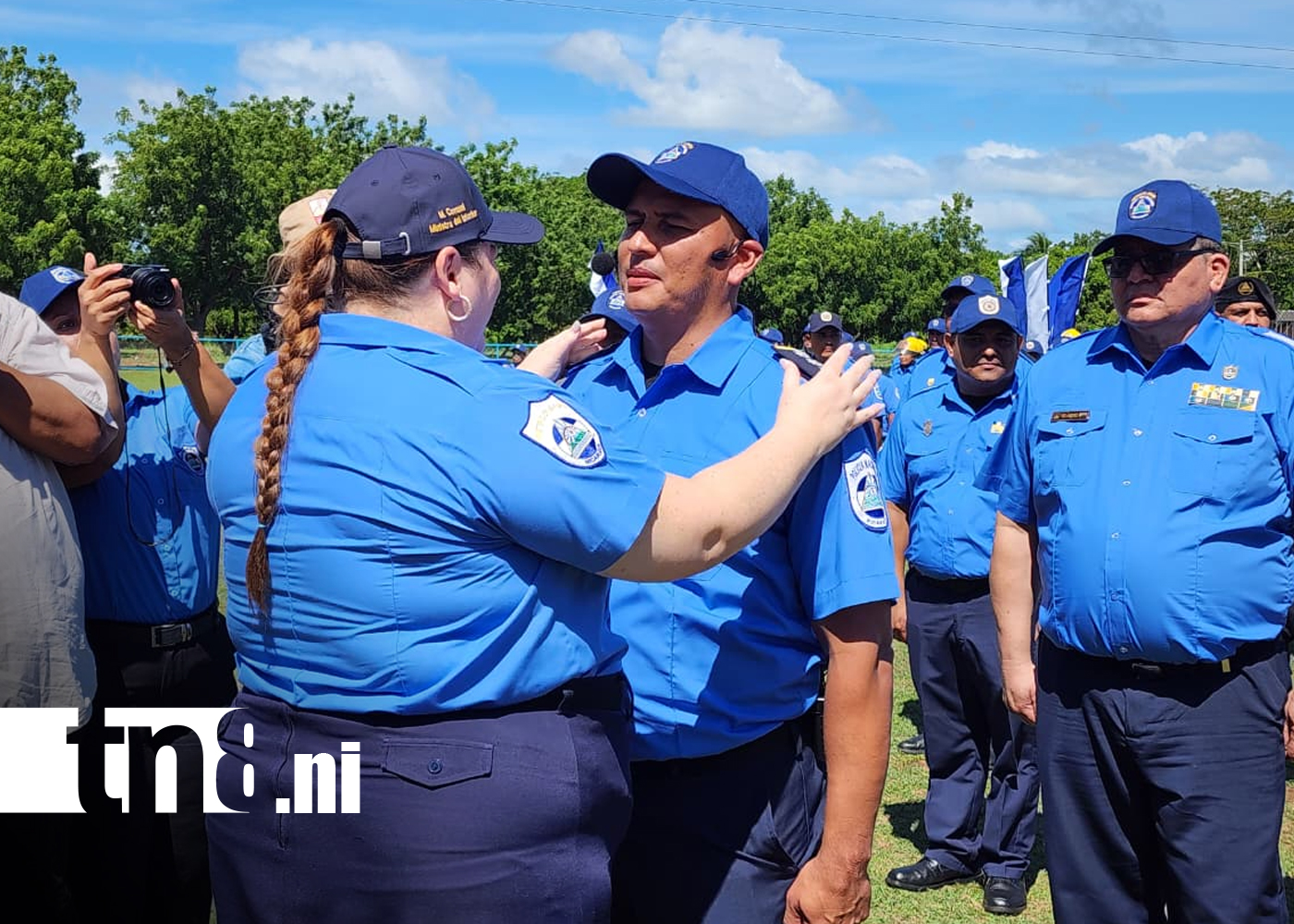Foto: Ministerio del Interior asciende en grados a 1,072 compañeras y compañeros a nivel nacional/TN8