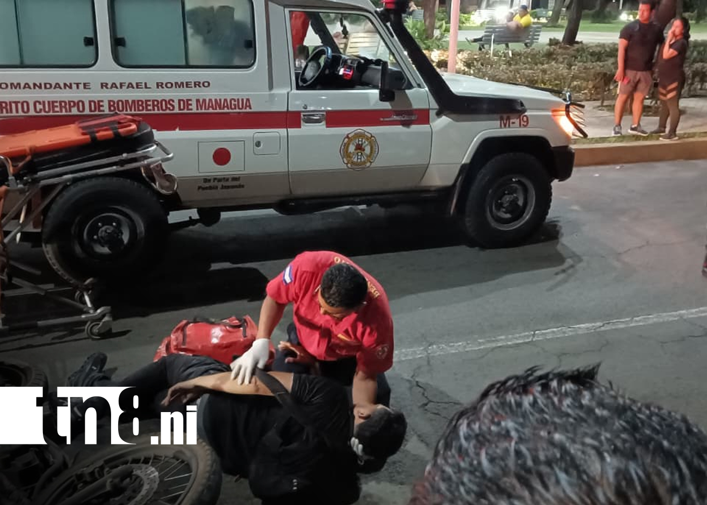 Foto: Motociclista lesionado tras violación de preferencia en Managua/TN8