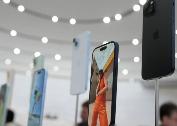Foto:iPhone 18 y plegable llegarían en otoño de 2026/Cortesía