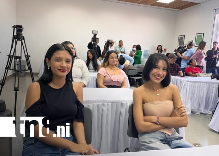 Foto: Comunicadores sandinistas participan en el taller “Reporterismo en Estos Tiempos” / TN8