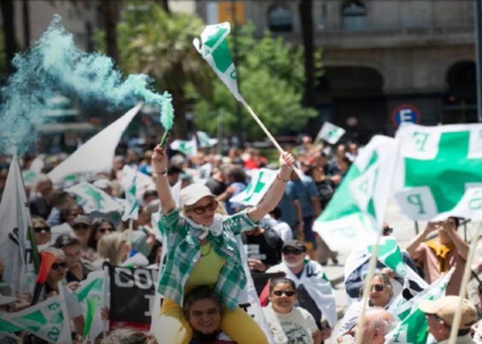 Foto: Paro nocional en Uruguay /cortesía