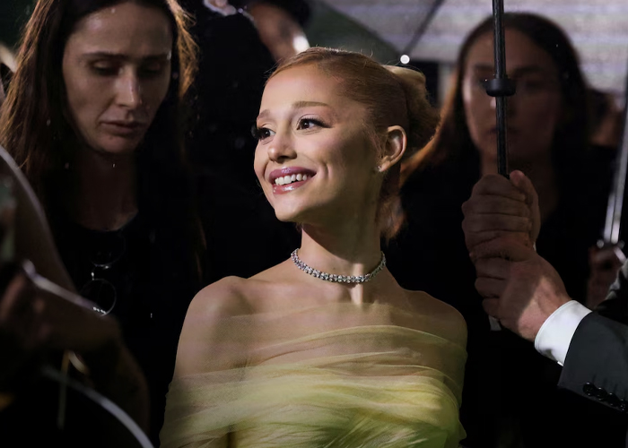 Foto: Ariana Grande en el estreno de Wicked: For Good /cortesía