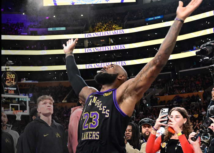 Foto: LeBron y Doncic brillan en noche histórica para los Lakers/Cortesía