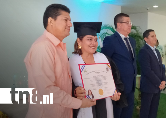 Foto: 37 docentes del MINED culminan maestría en educación inclusiva/TN8