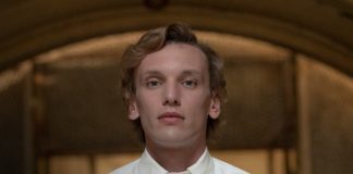 Foto:Jamie Campbell Bower como villano en la cultura pop /Cortesía