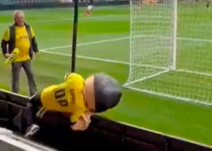 Foto:St. Albans City investiga el incidente con su mascota/Cortesía