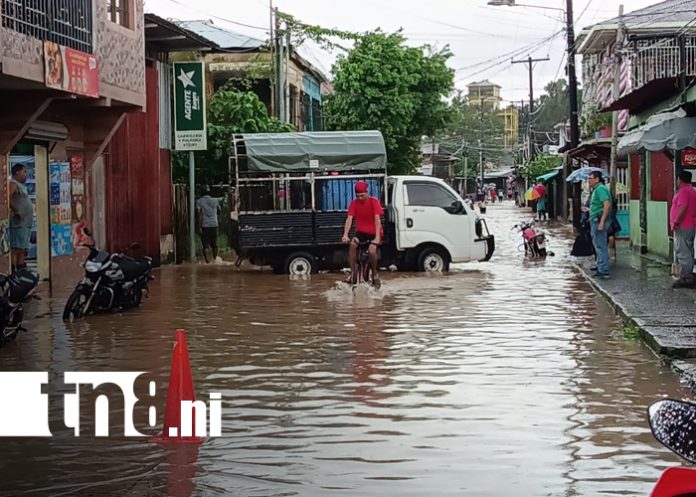 Foto: Bluefields bajo agua: calles y caños desbordados tras intensa lluvia/TN8 Foto: Bluefields bajo agua: calles y caños desbordados tras intensa lluvia/TN8