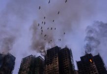 Foto: Hong Kong enfrenta su peor incendio en décadas con 75 muertos/Cortesía