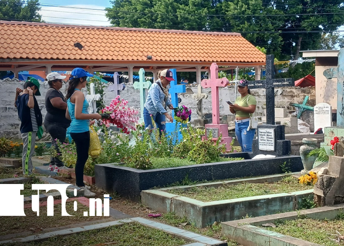 Foto: 17 mil policías listos para garantizar el Plan Nacional de Seguridad en Cementerios / Cortesía