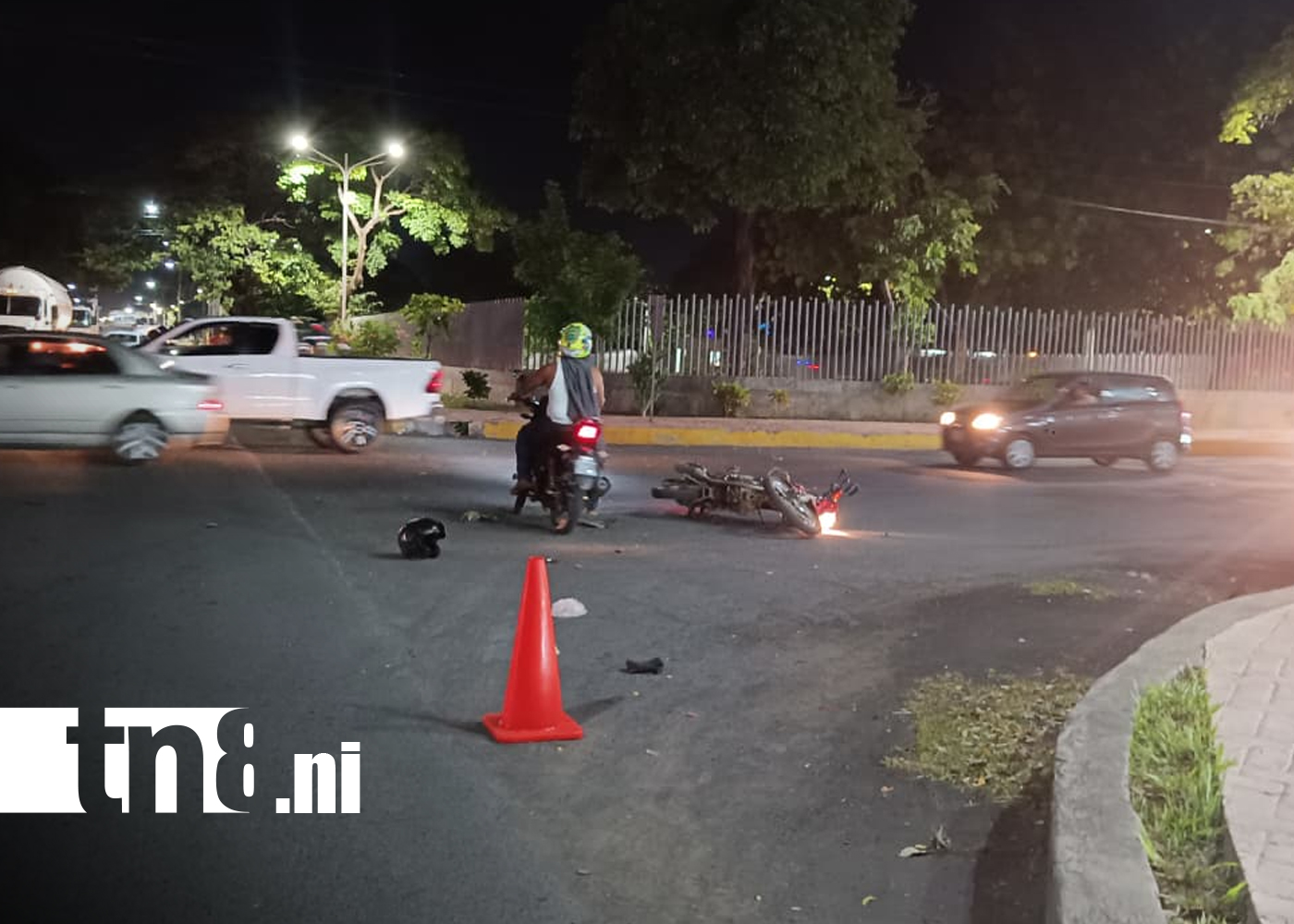 Foto: Motociclista lesionado tras violación de preferencia en Managua/TN8