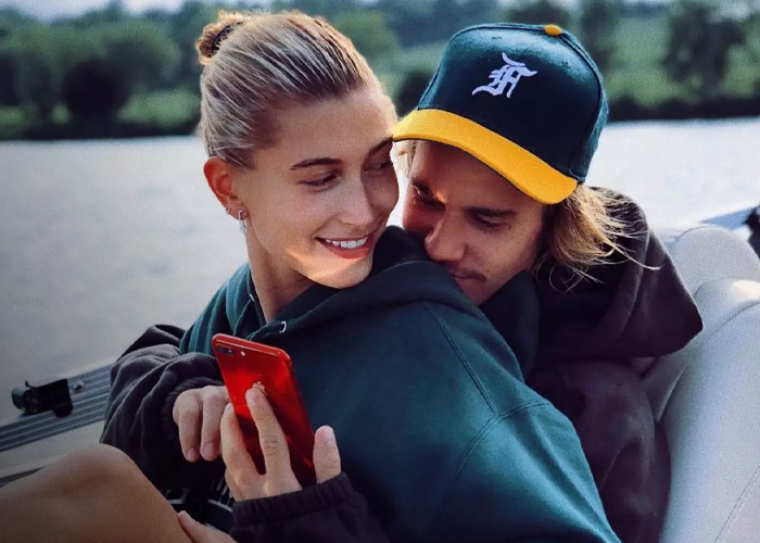 Foto: Hailey Bieber habla sin filtros /cortesía