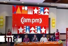 Foto: AMPM celebra la Navidad 24/7/TN8