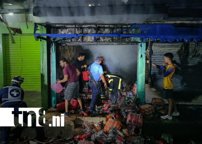 Foto: Bodega en Boaco queda reducida a cenizas tras incendio/TN8