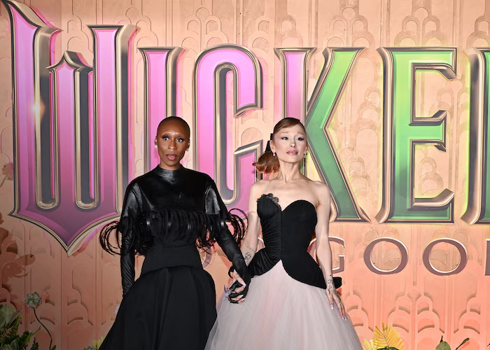 Foto: El beso prohibido de Wicked: For Good /cortesía 