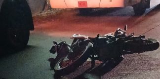 Foto: Motociclista gravemente lesionado tras fuerte choque contra camioneta en Río Blanco/TN8